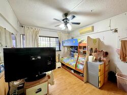 Blk 236 Lorong 1 Toa Payoh (Toa Payoh), HDB Executive #462952661